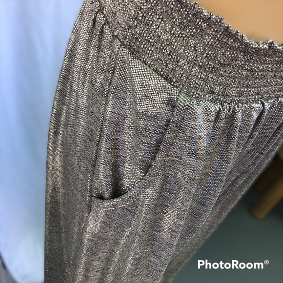 New Anthropologie Pants Womens Silver Metallic Shimmer Elastic Waist Jog… - Picture 7 of 9